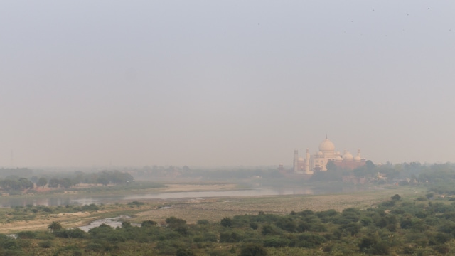 Taj Mahal Air Pollution